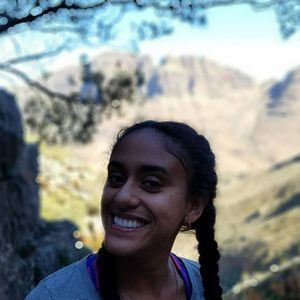 Meet your Posher, Stephanie